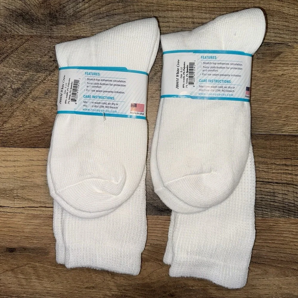 Extra Roomy White Diabetic Crew Socks Size 8-10 Made In USA (2 Pair)